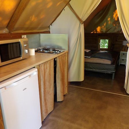Camping Smile & Braudieres Mézières-sous-Lavardin エクステリア 写真
