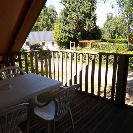 Camping Smile & Braudieres Mézières-sous-Lavardin エクステリア 写真