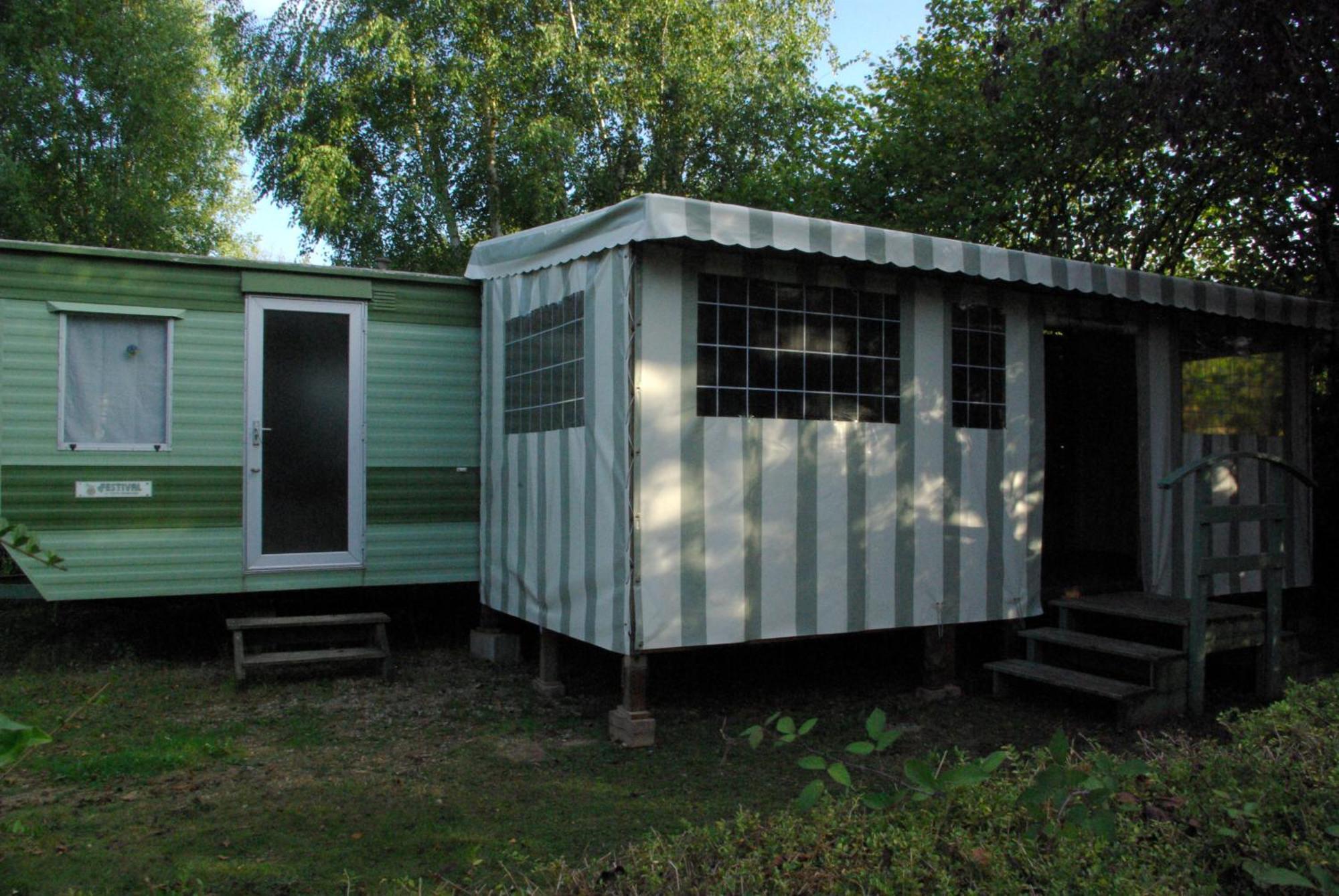 Camping Smile & Braudieres Mézières-sous-Lavardin 部屋 写真