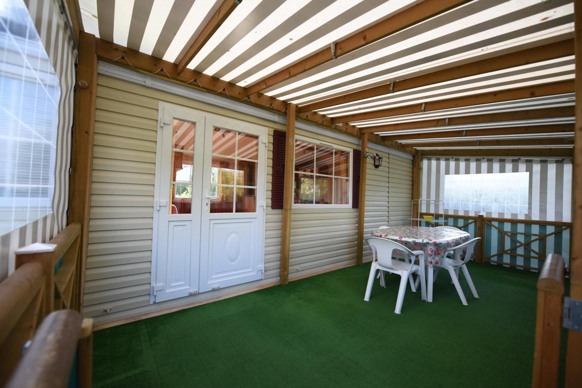 Camping Smile & Braudieres Mézières-sous-Lavardin 部屋 写真