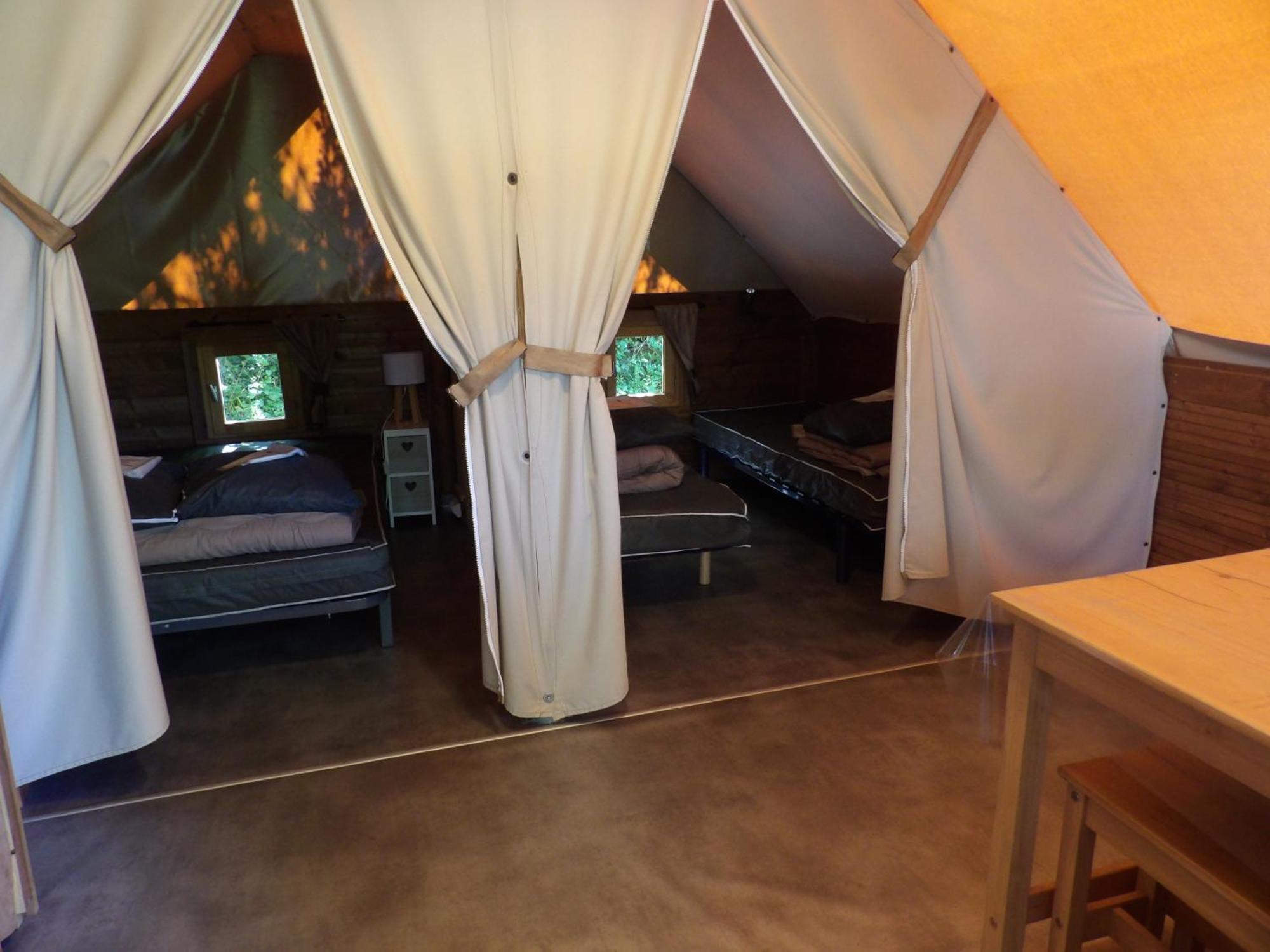 Camping Smile & Braudieres Mézières-sous-Lavardin エクステリア 写真